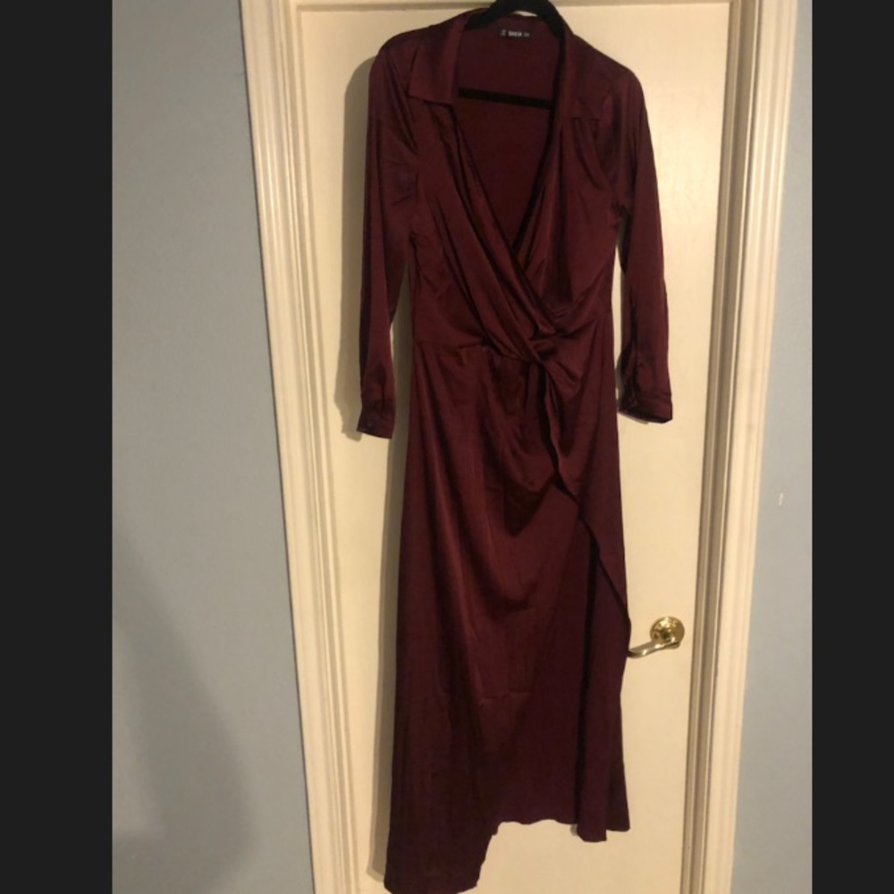 Shein satin dress. Maroon.